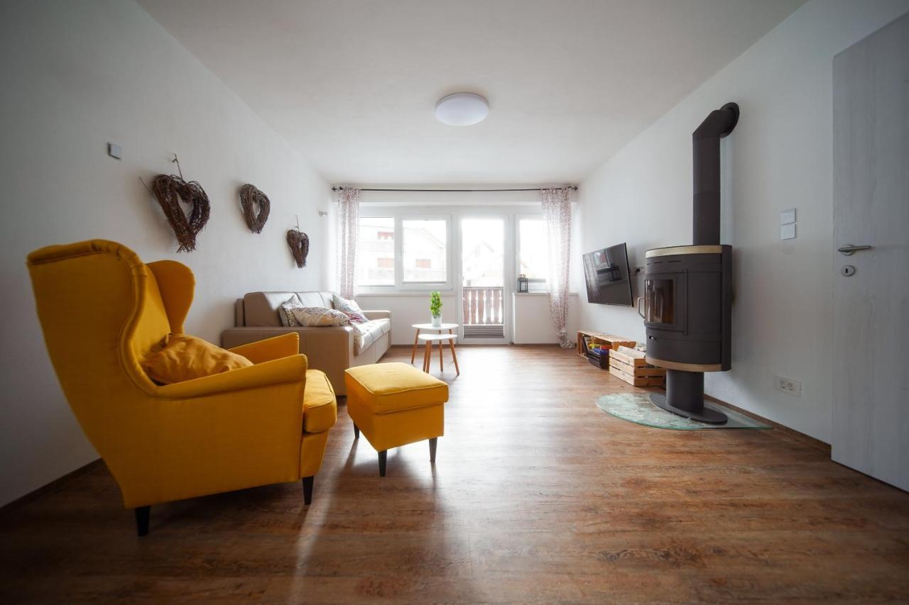 Cozy Nest In The Heart Of Kranjska Gora Apartman Kültér fotó