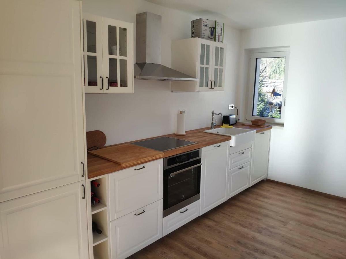 Cozy Nest In The Heart Of Kranjska Gora Apartman Kültér fotó